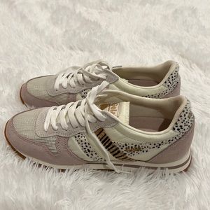 Womens DSW sneakers